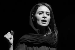 هیوا سیفیزاده، خواننده زن، با تودیع وثیقه از زندان آزاد شد