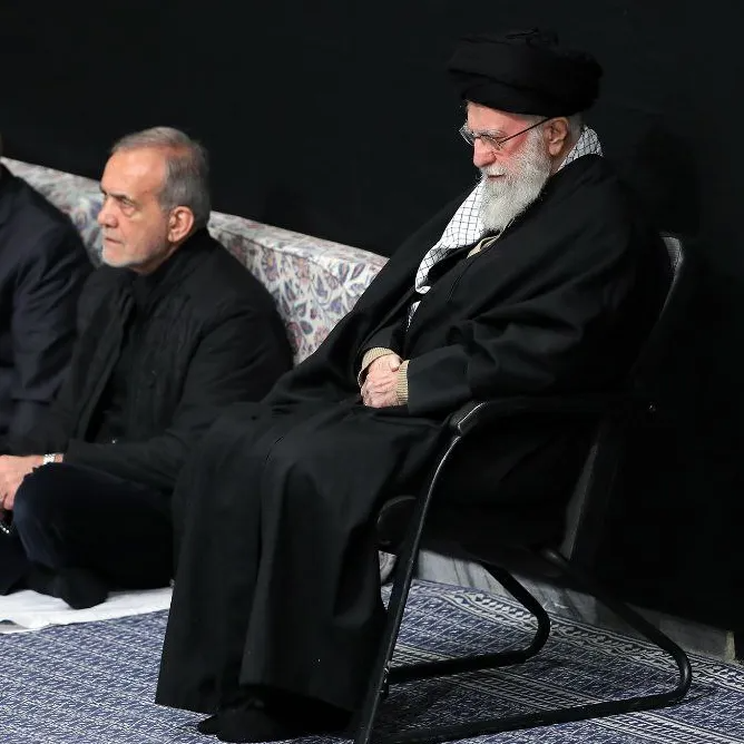 مدير مكتب بزشكيان: الهجوم الإسرائيلي على اجتماع مجلس الأمن القومي أسفر عن إصابة الرئيس