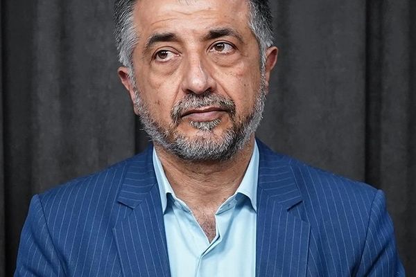 برلماني إيراني: "جامعة المصطفى" تُدار بـ "القناعة والترشيد"