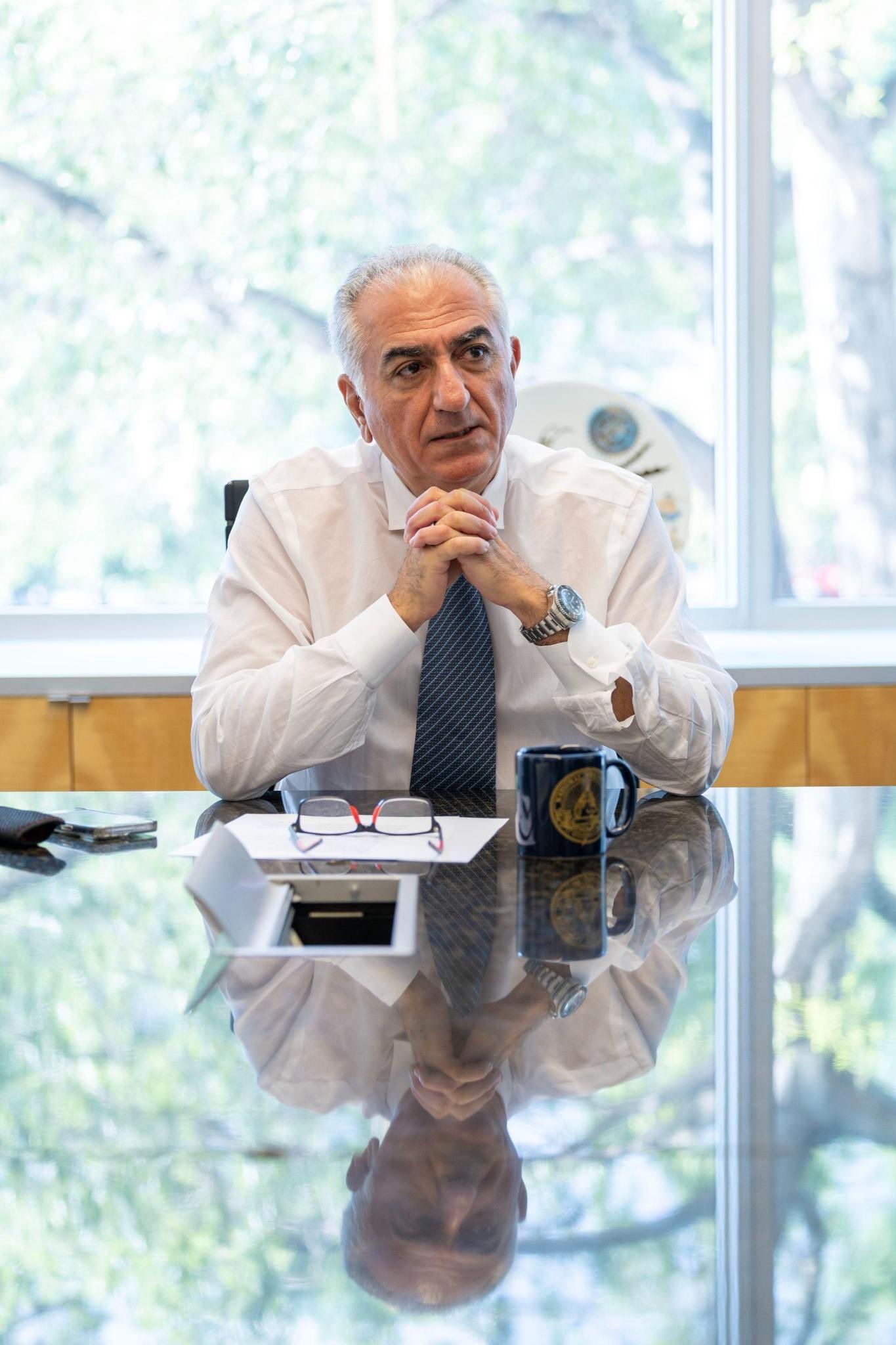 شاهزاده پهلوی: رژیم ناامید شده و از لبنان، افغانستان و عراق برای سرکوب نیرو وارد می‌کند