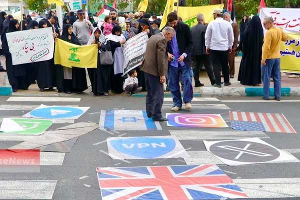 Iran seeks talks with Meta and X over filtering, minister says