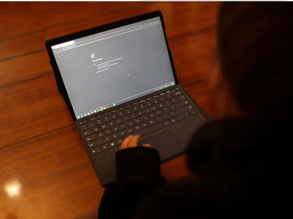 "نت بلوكس": انقطاع الإنترنت في إيران يدخل يومه الـ35