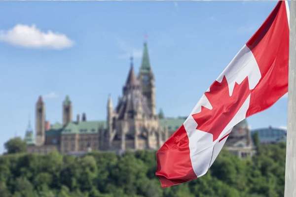 Canada identifies 20 senior Iranian ex-officials on its soil - Global News