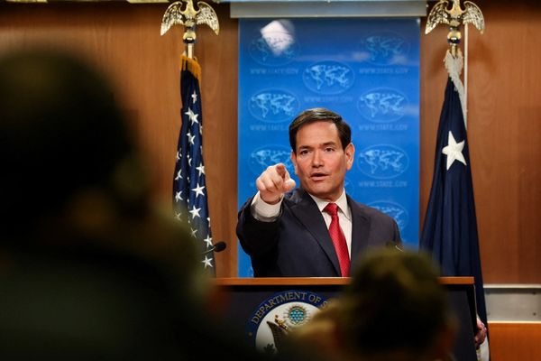 وزير خارجية أميركا:النظام الإيراني لديه فجوة عميقة مع الشعب وبدد ثروات البلاد لدعم الإرهاب