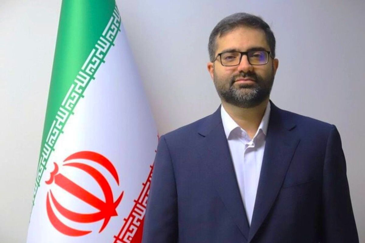 معاون پزشکیان: درباره قیمت سوخت قصد غافلگیری نداریم،‌ مردم نگران نباشند