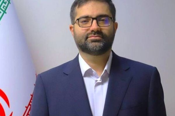 معاون پزشکیان: درباره قیمت سوخت قصد غافلگیری نداریم، مردم نگران نباشند