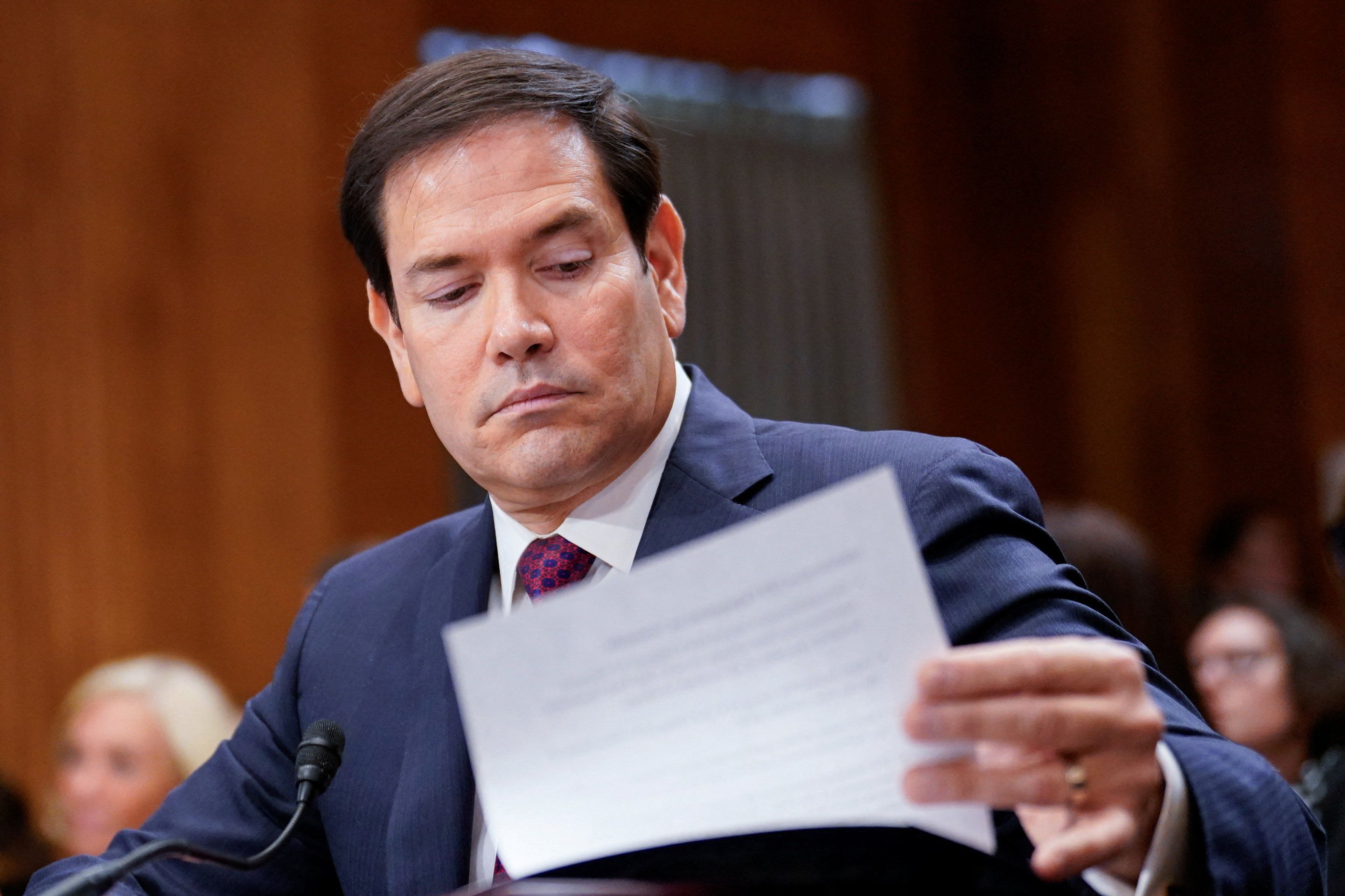 وزیر خارجه آمریکا: جمهوری اسلامی آموخته که شلیک به سر معترضان روشی موثر است