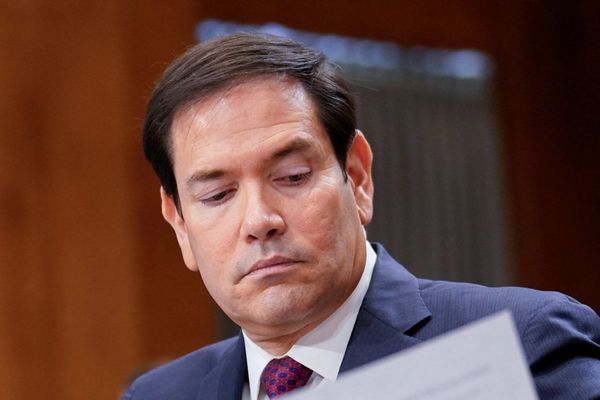 وزیر خارجه آمریکا: جمهوری اسلامی آموخته که شلیک به سر معترضان روشی موثر است