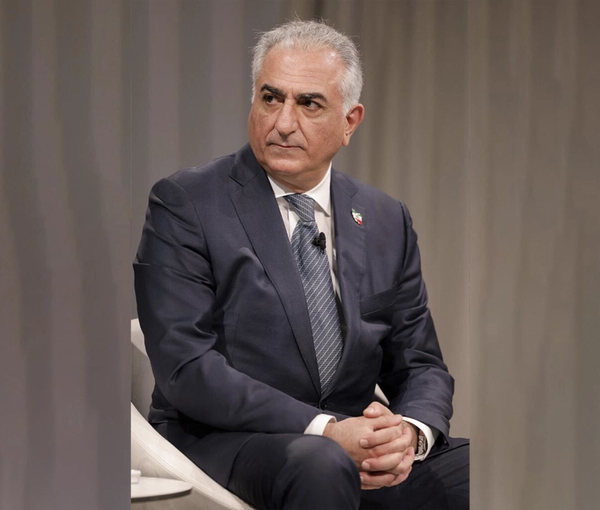 ولي عهد إيران السابق: إفراج واشنطن عن الأموال الإيرانية المجمدة "هدية لنظام طهران القمعي"