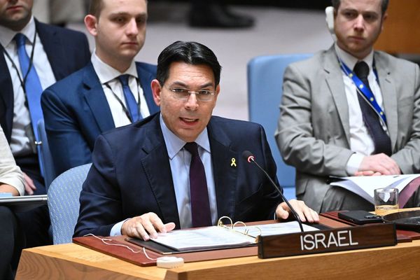 Israel's UN ambassador urges Lebanese to reclaim sovereignty from Iran