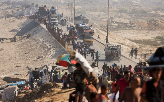 ارتش اسرائیل: بیش از ۵۵۰ هزار فلسطینی به جنوب نوار غزه منتقل شدهاند