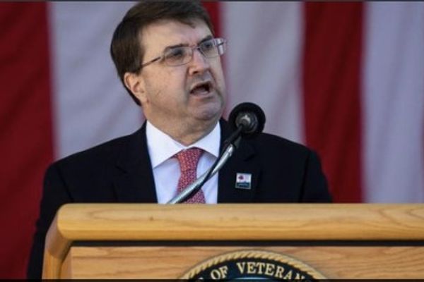 مسؤول أميركي سابق: الهجوم على إيران يجب أن يكون ساحقًا ومدمّرًا