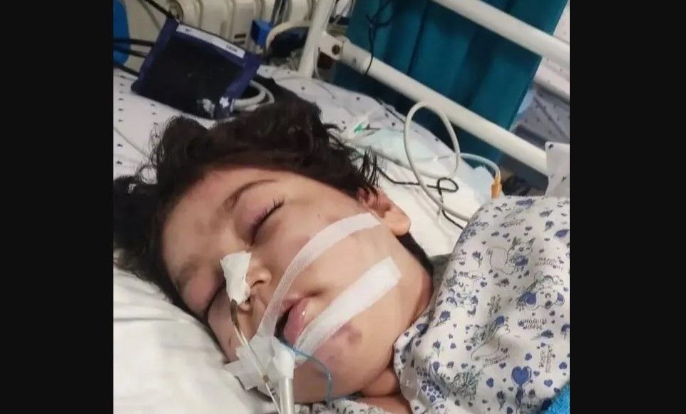 تصویری از نیان در بیمارستان