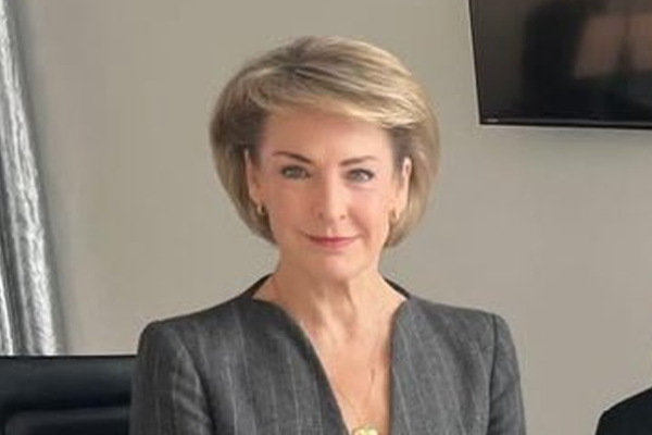 سناتور استرالیایی: بازوی جمهوری اسلامی حاضر نیست به مرزهای خودش محدود بماند