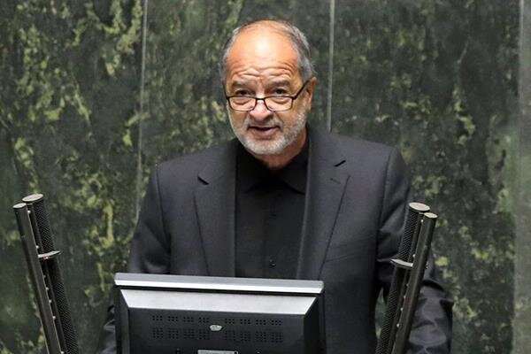 عضو کمیسیون امنیت ملی مجلس: ناگزیر به حفظ و تقویت برد موشکهای خود هستیم