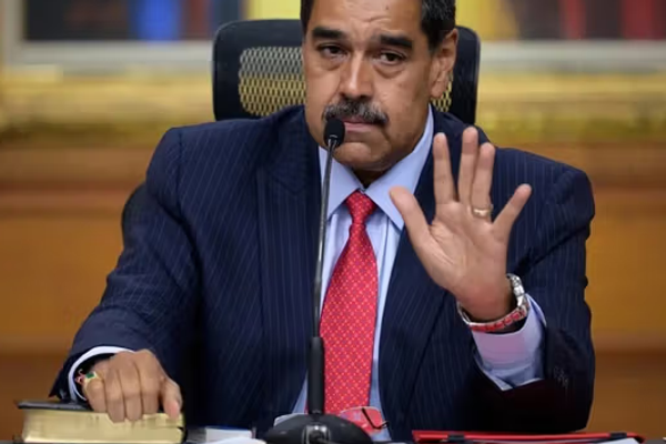 ترامپ: مادورو هنگام دستگیری در یک قلعه بود