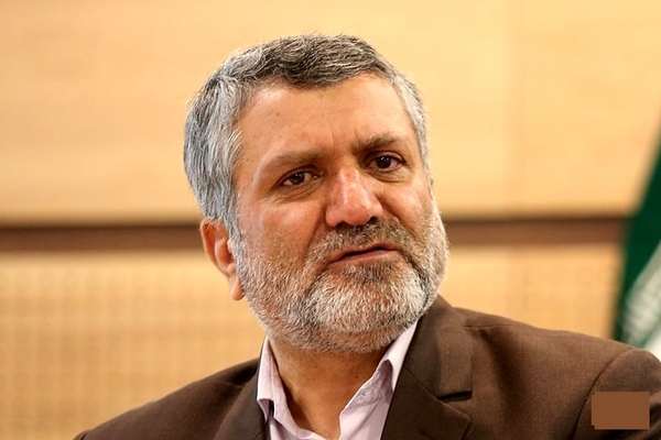 Amid Social Media Ban, Iran’s Labor Minister Buys Twitter Blue Service