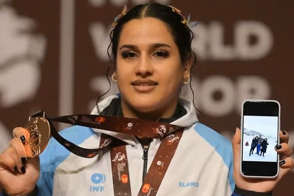 یکتا جمالی، عضو پیشین تیم ملی وزنه برداری زنان؛ نه به اعدام بازداشتشدگان در ایران