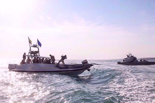 Iran Rejects US Navy Report On Harassing Commercial Vessel