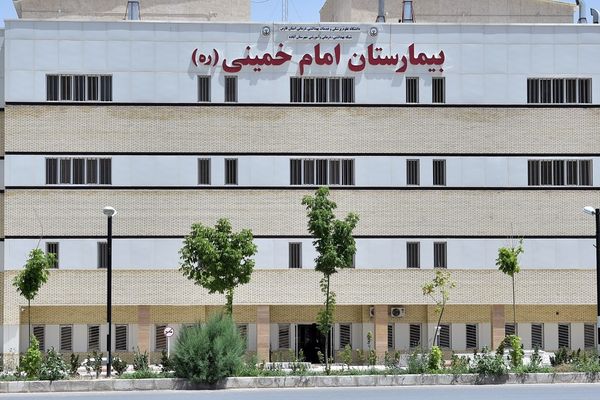 رییس هیئتمدیره کانون هموفیلی: انجام عمل تعویض مفصل در بیمارستانهای دولتی متوقف شده است