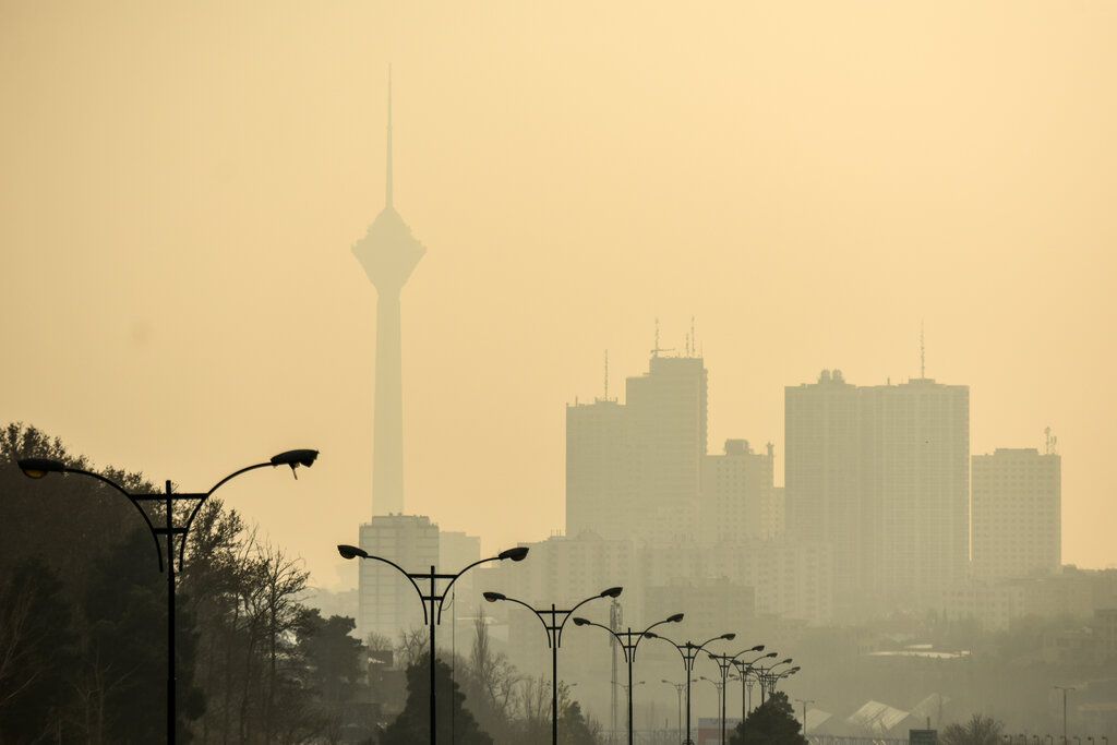 Hospital Visits Have Doubled In Tehran Due To Rising Pollution