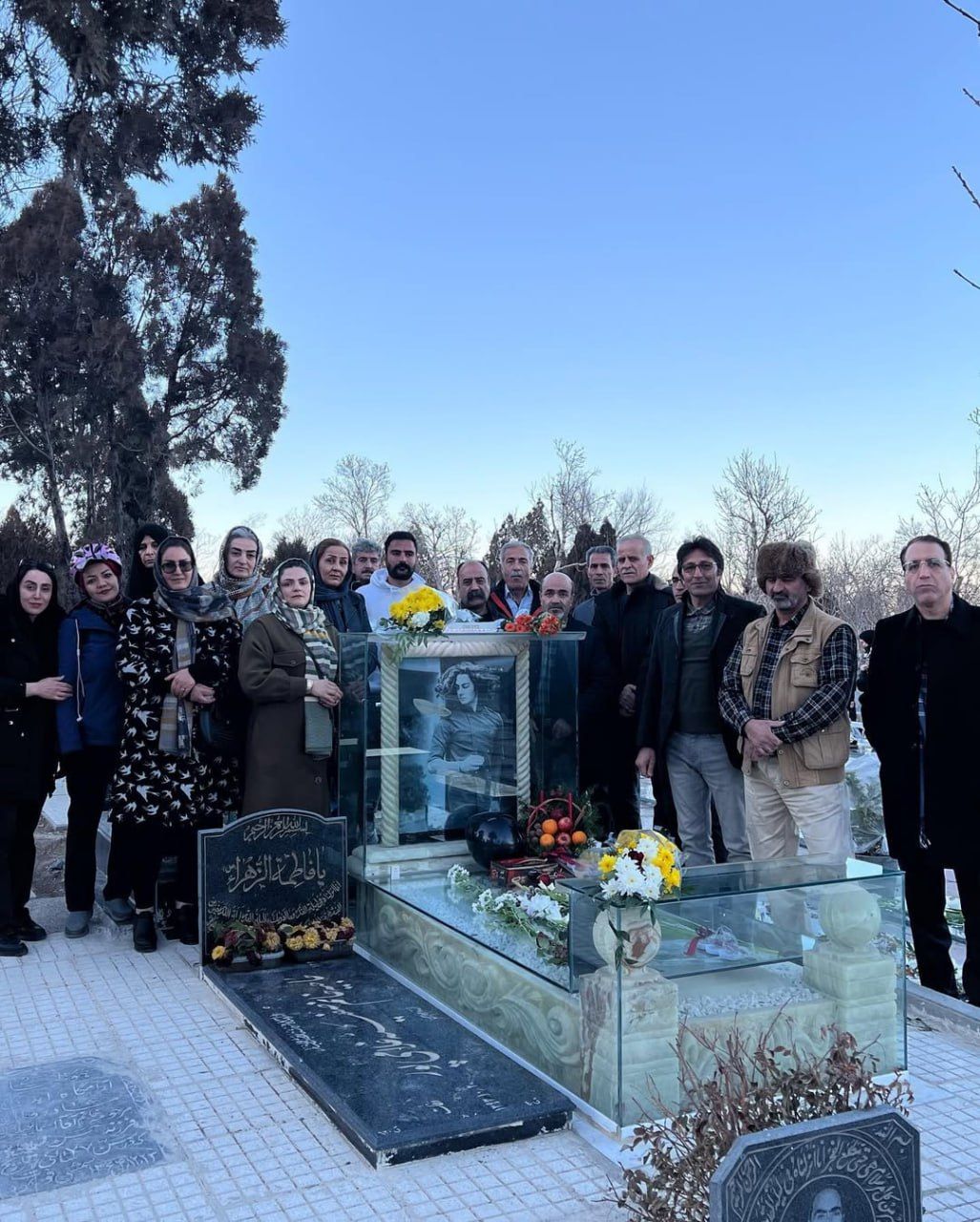 خانواده‌های دادخواه هم‌زمان با شب یلدا یاد عزیزان جان‌باخته خود را گرامی داشتند