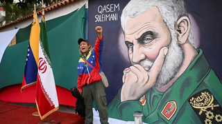 راه تهران از کاراکاس میگذرد