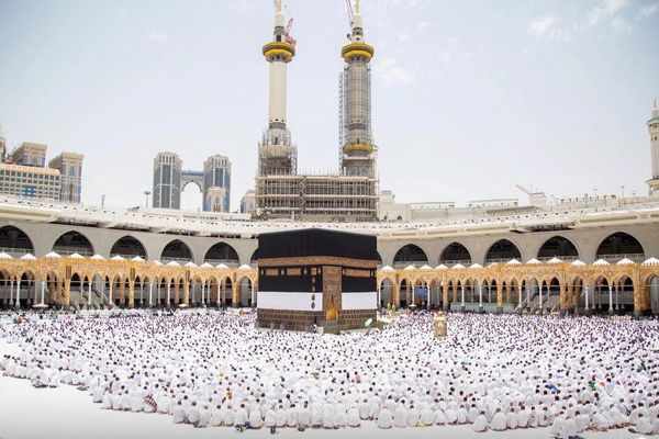 Saudi Arabia draws the line: No political agendas at hajj