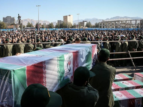 مصلای کرمان، جمعه ۱۵ دی، تشییع جنازه کشتهشدگان انفجارهای کرمان