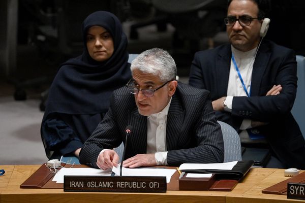 طهران ردا على تصريحات المسؤولين الغربيين بمجلس الأمن:تفعيل"آلية الزناد"سيُقابل بـ"رد حاسم"