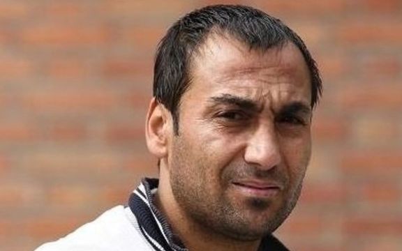 علی اکبریان از زندان آزاد شد: فریب خوردم، قرار بود برایم ژاپن بسازند، اما جبران میکنم