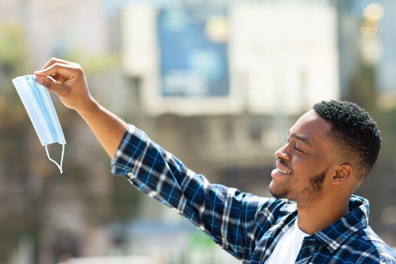 نظر یک محقق در مجله علمی لنست: کرونا ادامه مییابد ولی پایان همهگیری نزدیک است