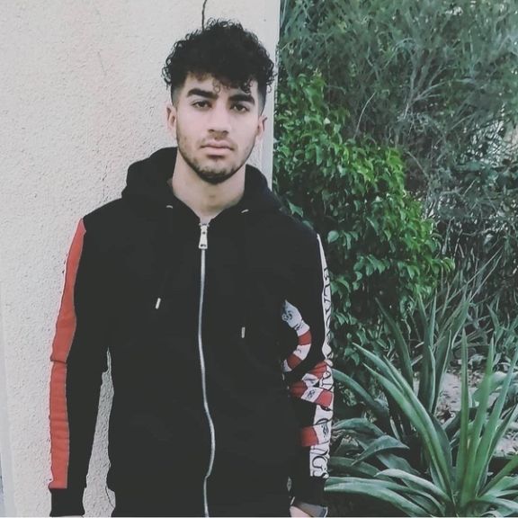 Security forces kill 24-year-old protester in Yazdanshahr, source says