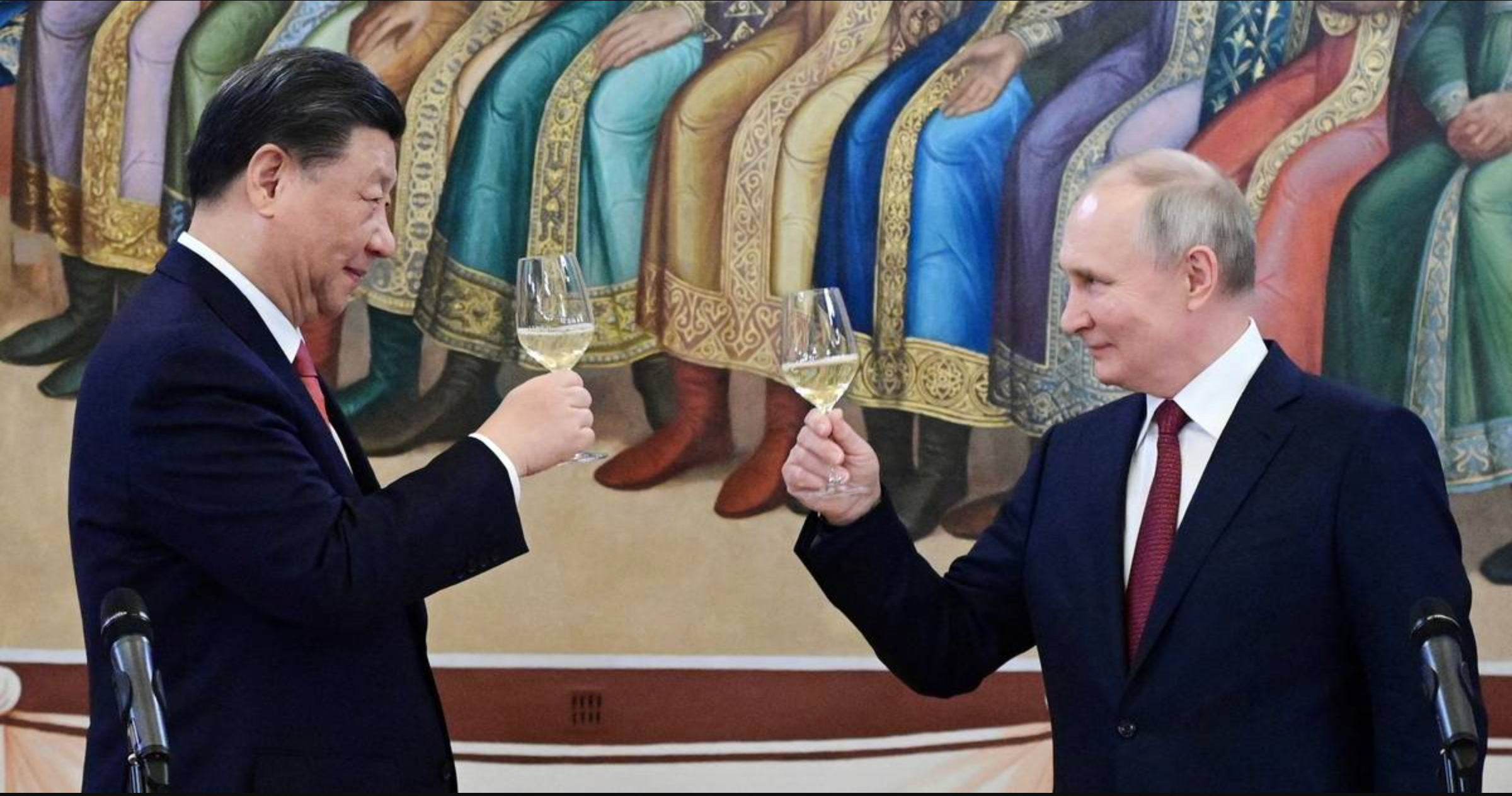 وزیر امور خارجه چین در روسیه: پکن و مسکو، دوستان همیشگی هستند و هرگز دشمن هم نخواهند شد