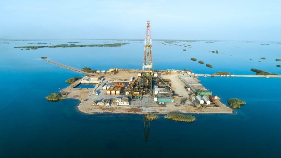 هزاران کارگر با واگذاری میدان نفتی دشت آزادگان به بخش خصوصی مخالف هستند