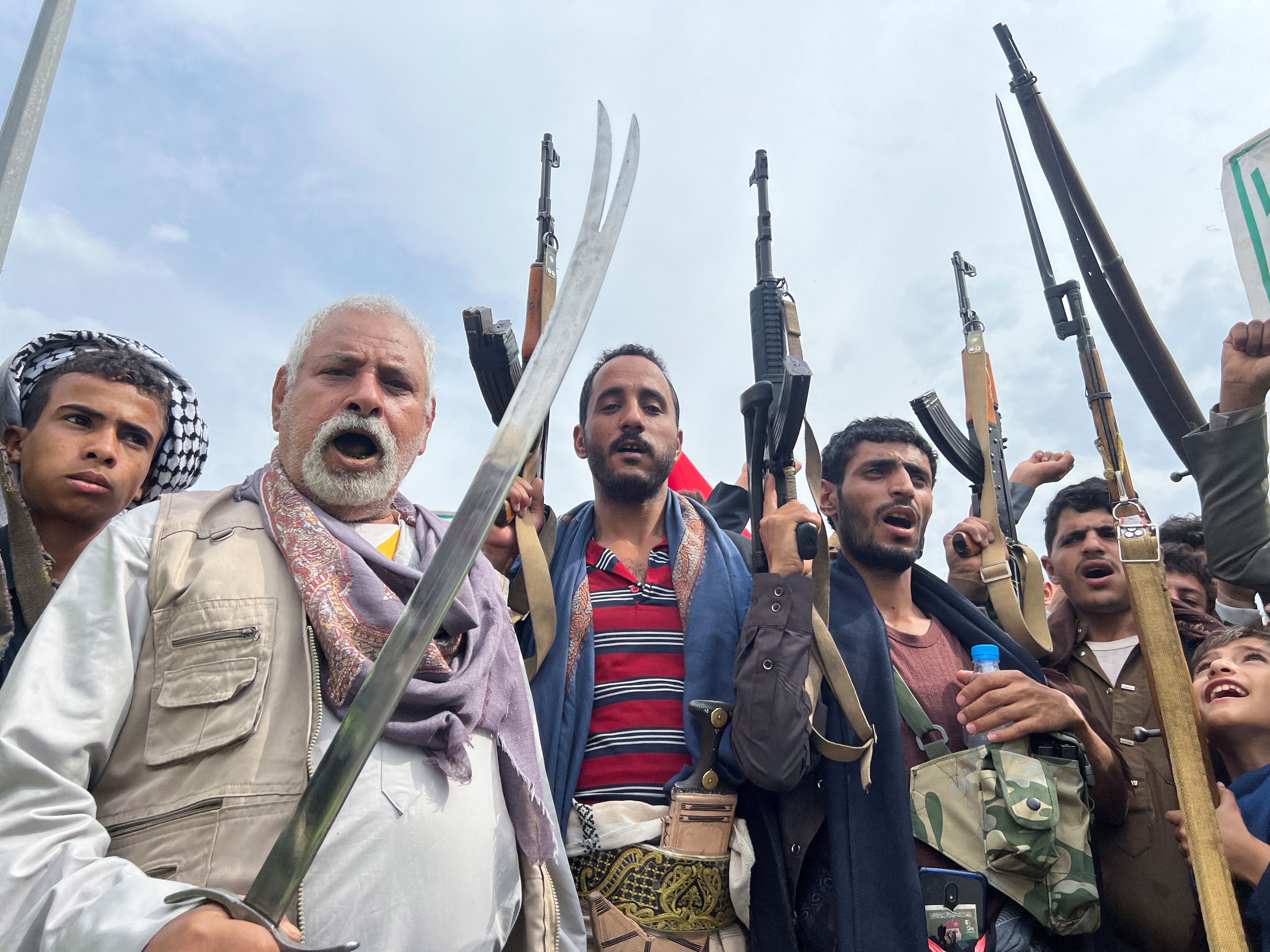 تجمع حوثی‌های یمن در صنعا، هشتم تیر