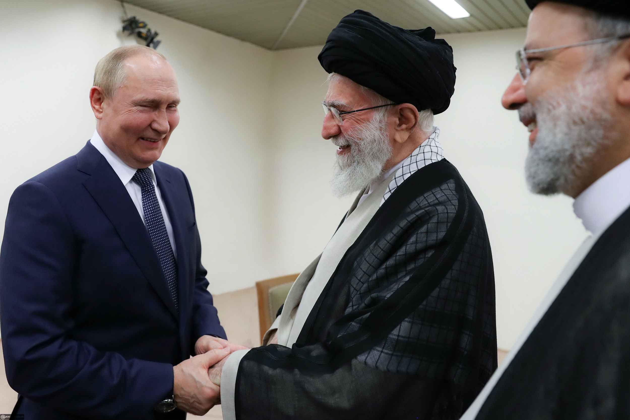 Putin's Trip To Iran Proves Isolation Of Moscow - White House 