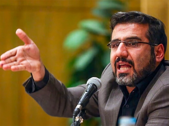 وزیر ارشاد: حکومت پهلوی با وحشیگری و خشونت با مخالفان برخورد میکرد