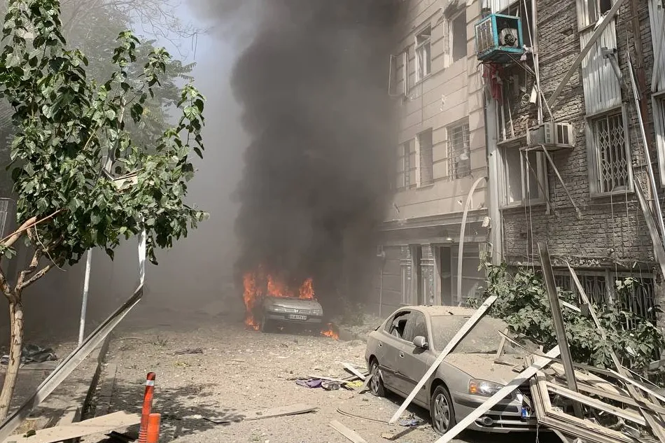 چندین مرکز امنیتی و دولتی جمهوری اسلامی هدف قرار گرفتند