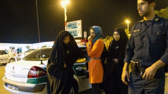 روز جهانی زن؛ دام قانون برای زنان ایرانی