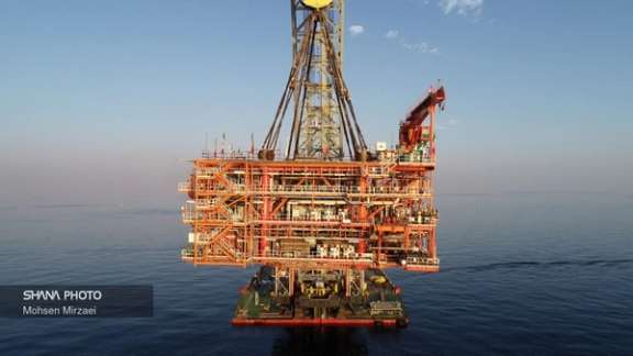 An Iranian gas production platform at South Pars in the Persian Gulf