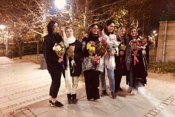 ندا محبی، عاطفه زاهدی، فریده ایوبی، نورا ایوبی، زریندخت احدزاده و ژاله رضایی