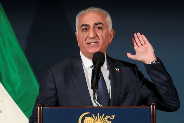 شاهزاده پهلوی: در پایان حملات، قطعا فرصت ایجاد میشود تا مردم خیابانها را در دست بگیرند