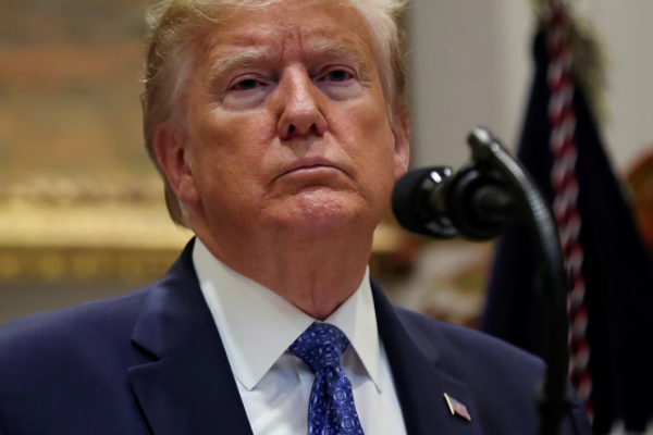 ترامب: تغيير النظام في إيران هو أفضل ما يمكن أن يحدث