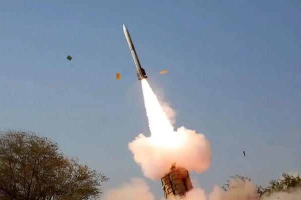 رویترز: موشک جمهوری اسلامی بر فراز لبنان رهگیری شد