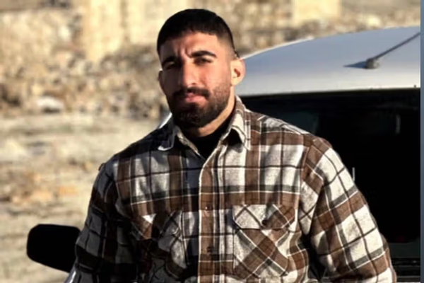 الخارجية الأميركية: كل القرائن تشير إلى تورّط النظام الإيراني في مقتل الناشط أوميد سرلك