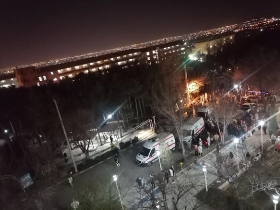 تخلیه خوابگاههای دخترانه دانشگاه علومپزشکی اصفهان در پی بروز علائم سرگیجه و تهوع