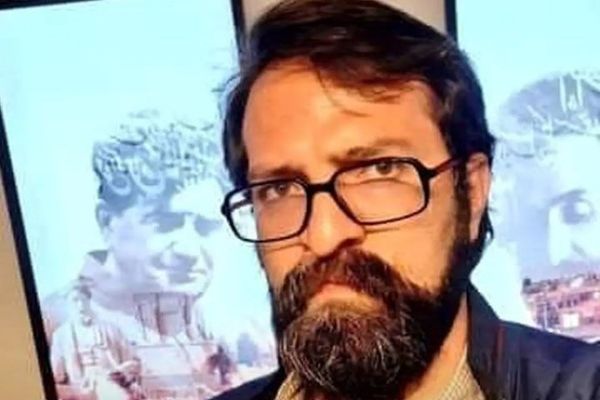 فواد شمس، روزنامهنگار و تحلیلگر سیاسی به زندگی خود پایان داد