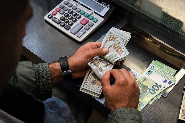 جهش بیسابقه نرخ ارز در ایران؛ دلار از ۱۸۸ هزار تومان فراتر رفت