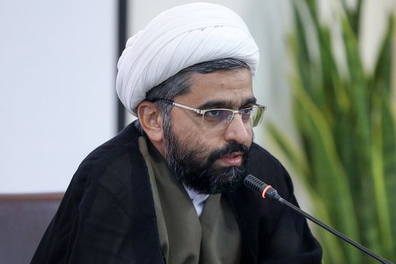 عضو شورای مشهد: ۷ عضو شورای شهر به رغم مثبت بودن تست کرونایشان در جلسه شورا حاضر شدند